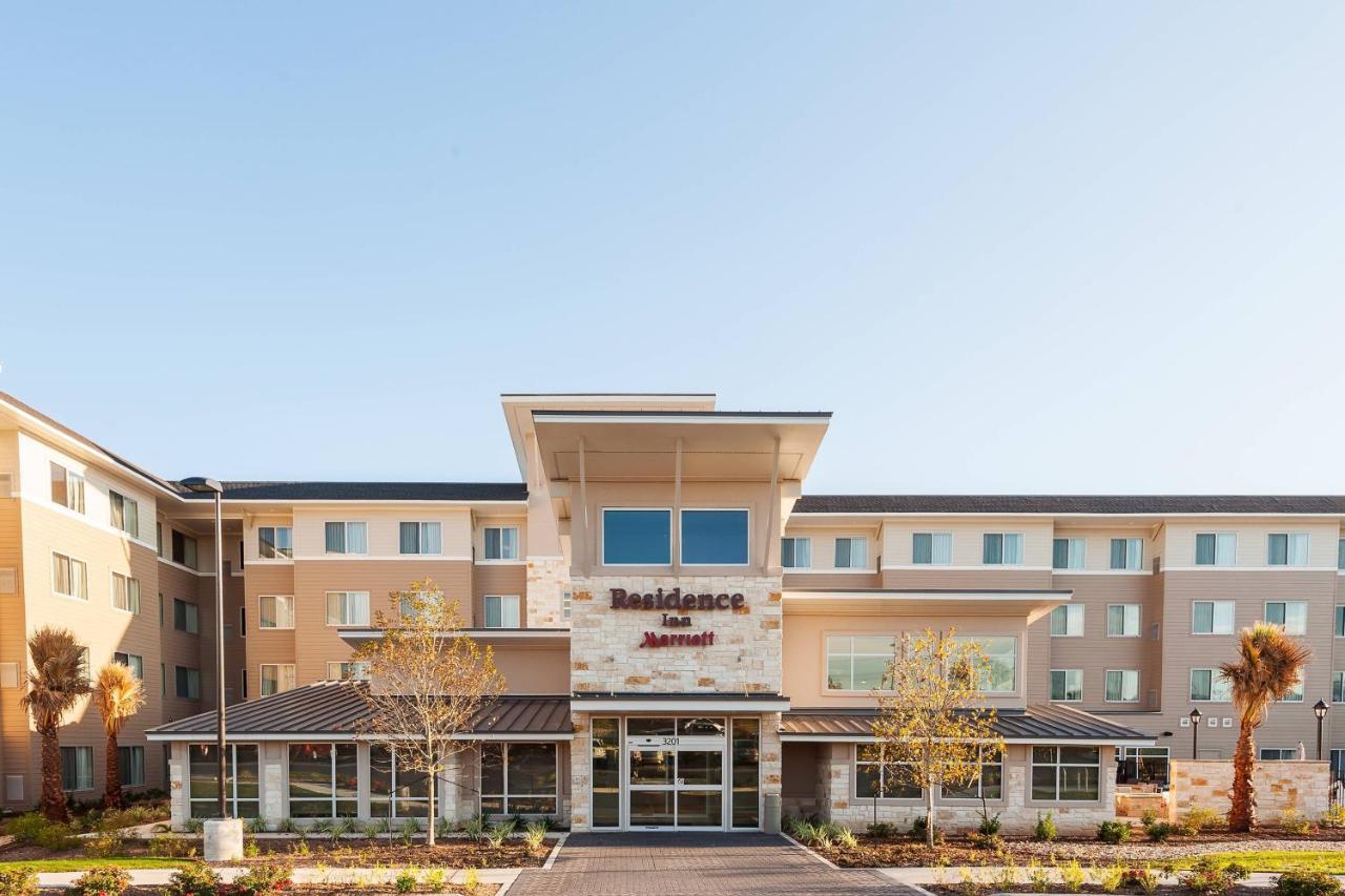 Residence Inn By Marriott Austin Airport Exterior photo