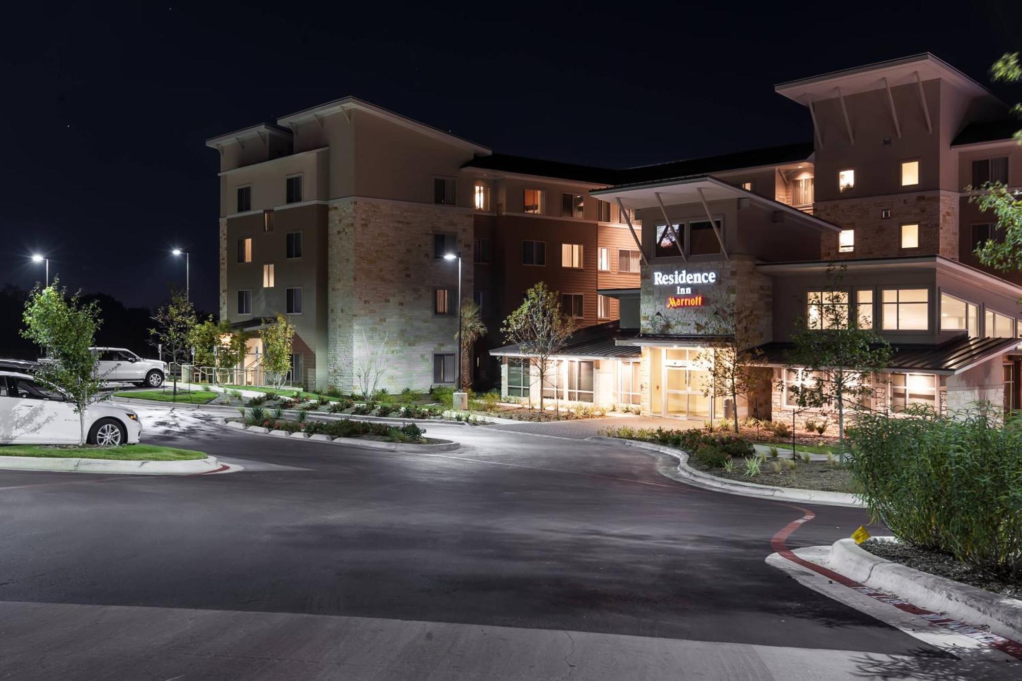 Residence Inn By Marriott Austin Airport Exterior photo